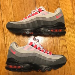 GS Air Max 95 Solar Red/White/Grey
